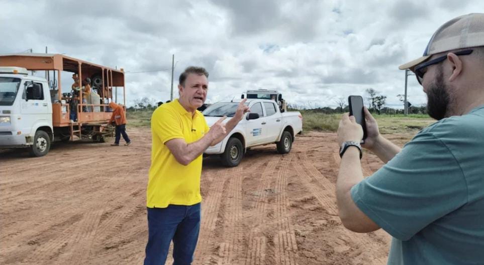 Luizinho Goebel indica disponibilização de três ônibus da Emater para Colorado do Oeste