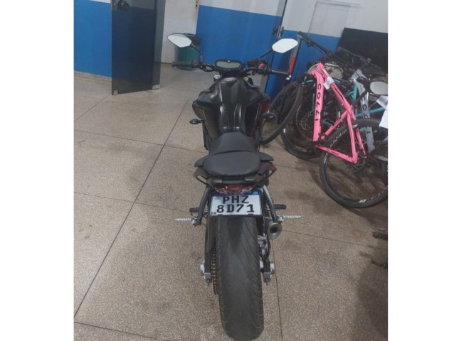Moto com sistema de ocultação de placa é apreendida pela PM em Vilhena
