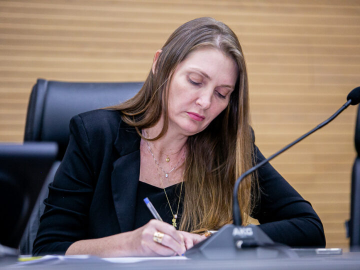 Emenda da deputada Gislaine Lebrinha garante R$ 100 mil para a APAE de Alvorada D’Oeste