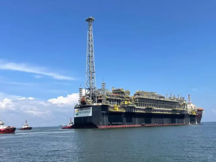 ANP vai notificar Petrobras para que oferte diesel e gasolina