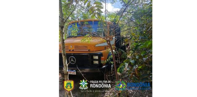 Caminhão roubado é recuperado após ação da polícia em Vilhena
