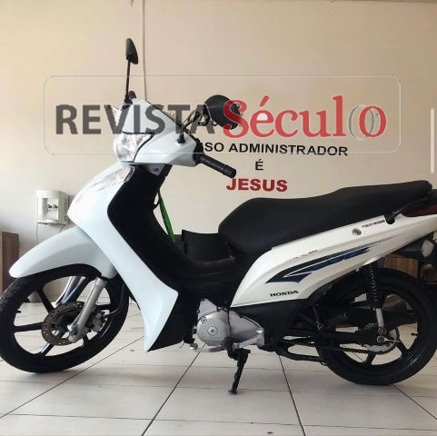 Ladrões assaltam mulher em Vilhena e subtraem celular e motoneta