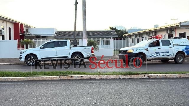 Moto e camionete colidem no Cristo Rei em Vilhena
