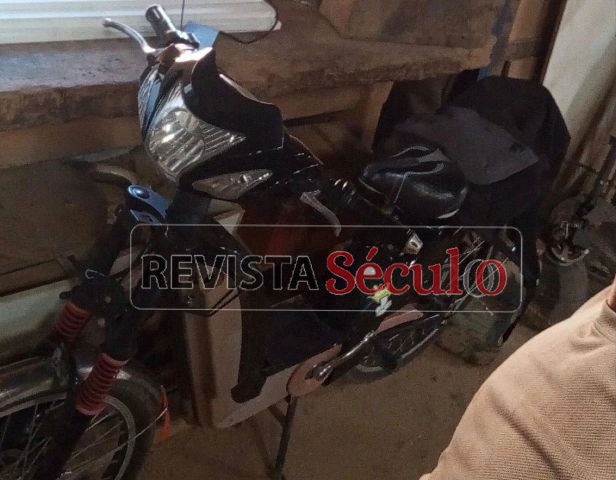 Bicicleta elétrica é furtada em frente a posto no bairro Jardim Eldorado