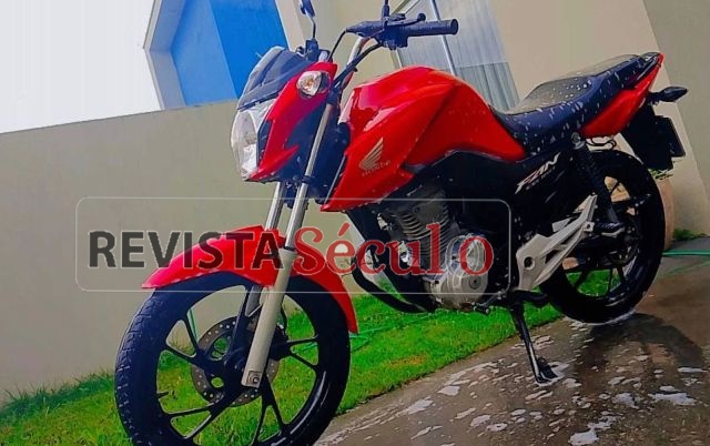 Motocicleta é furtada próximo da faculdade FIMCA, em Vilhena