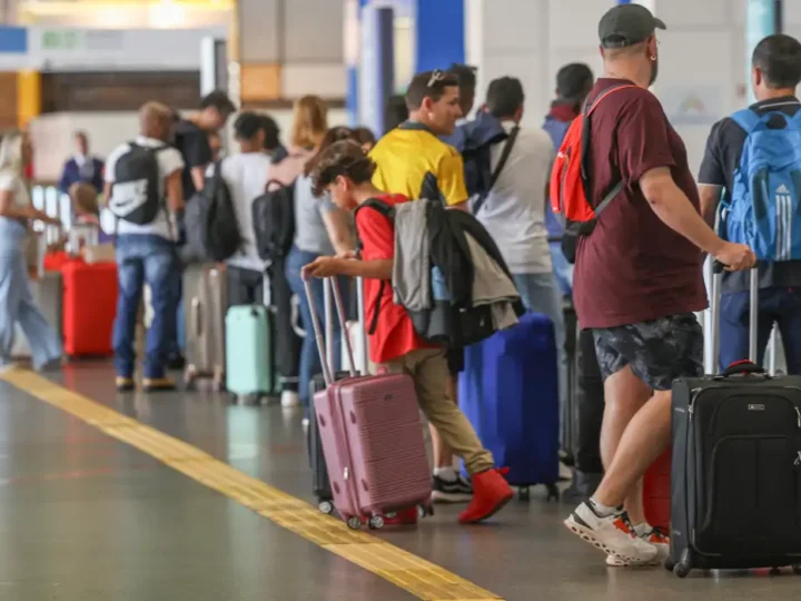 Ação do governo freia alta de passagem aérea, diz presidente da Anac