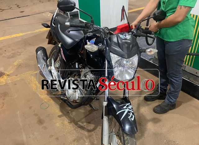 Ladrões invadem quintal e furtam motocicleta em Vilhena