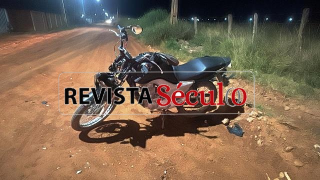 Colisão entre caminhonete e motocicleta deixa jovem ferido no bairro Jardim Vitória, em Vilhena