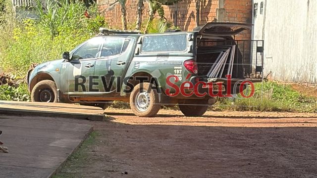 Jovem é abordado pela PM e tem objetos apreendidos em residência no setor 27 em Vilhena