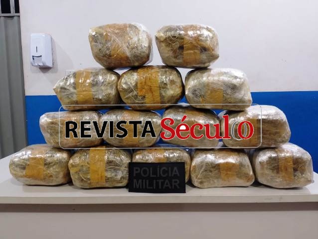 Em Vilhena, Polícia Militar apreende mais de 15 quilos de drogas em ônibus interestadual na rodoviária