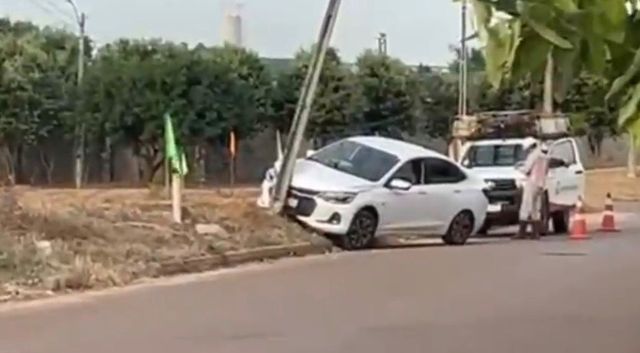 VILHENA – Gestante sofre mal-estar ao volante e se envolve em acidente na avenida Campos Elísio