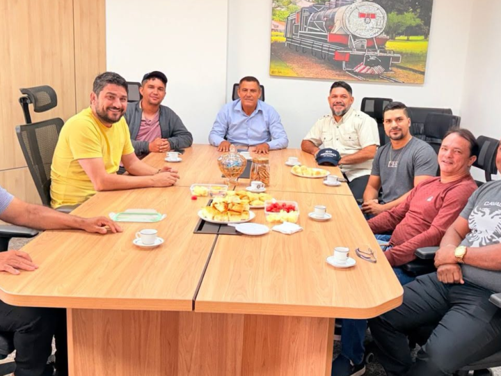 RONDÔNIA – Jean Mendonça alinha ações de infraestrutura e melhorias para Porto Velho e Candeias do Jamari