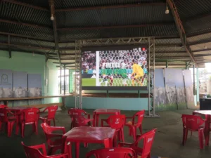 Expocol transmite estreia da Seleção Brasileira em telão de alta definição no Tatersal