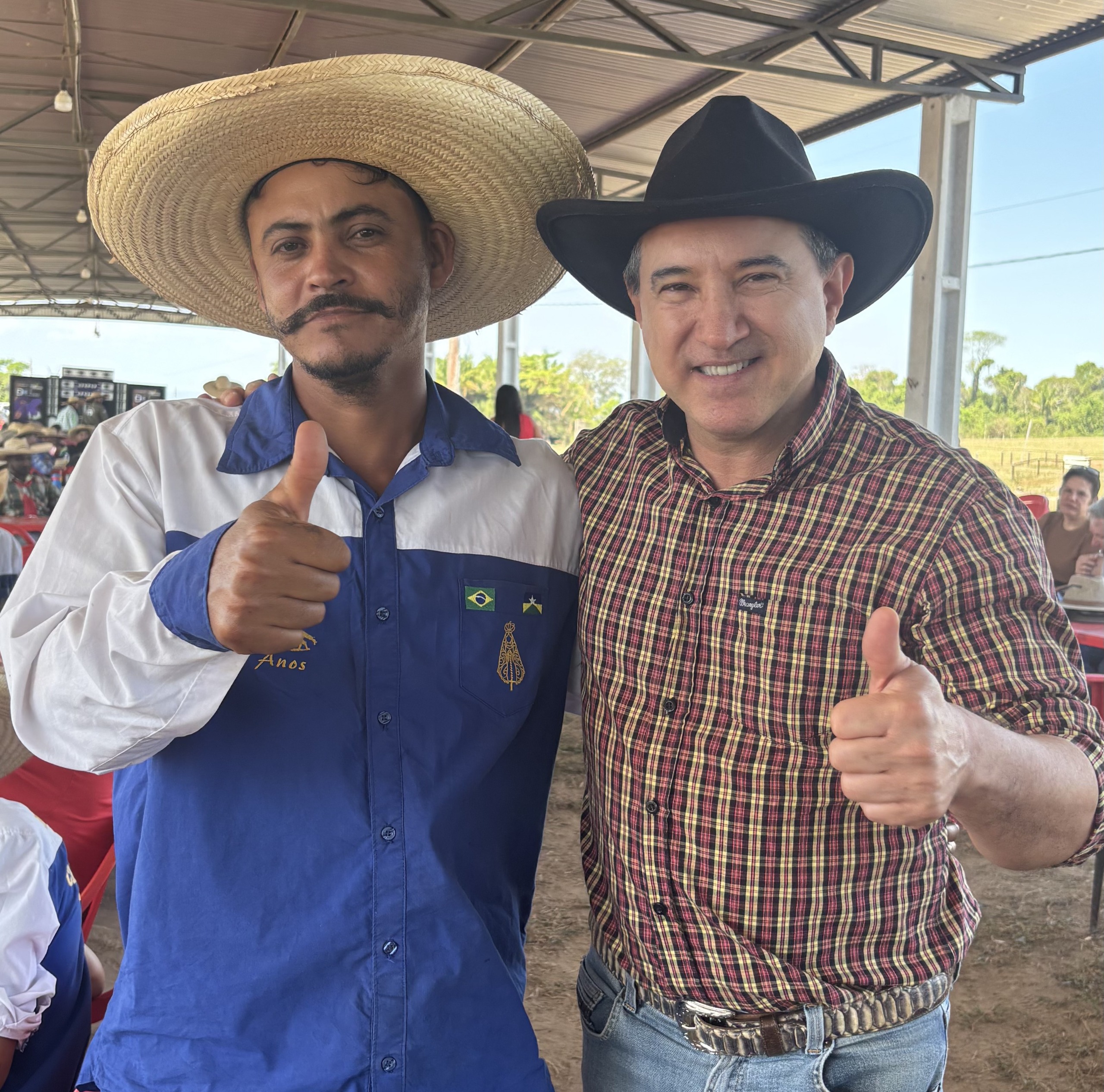 Natan Donadon participa de cavalgada beneficente em Colorado do Oeste e destaca apoio às ações da APAE.